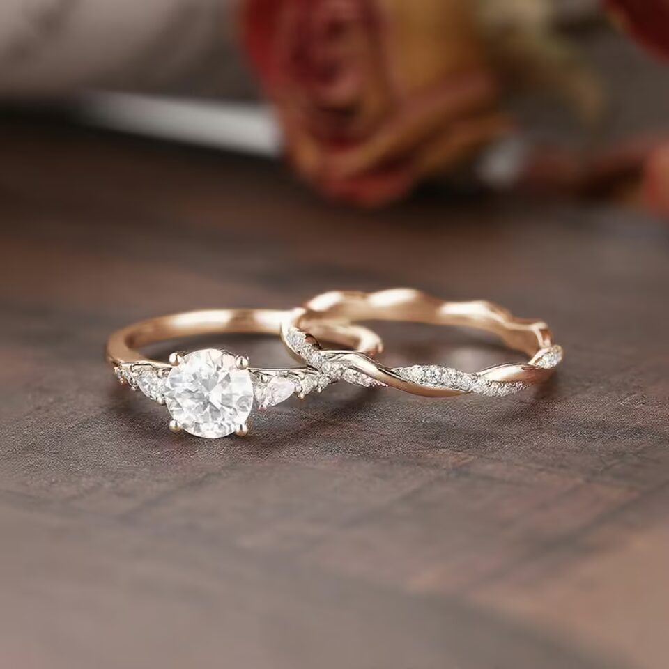 Vintage Moissanite Engagement Ring Set: Round Cut Diamond Cluster Design, Rose Gold Bridal Set with Twisted Wedding Band, Unique Ring